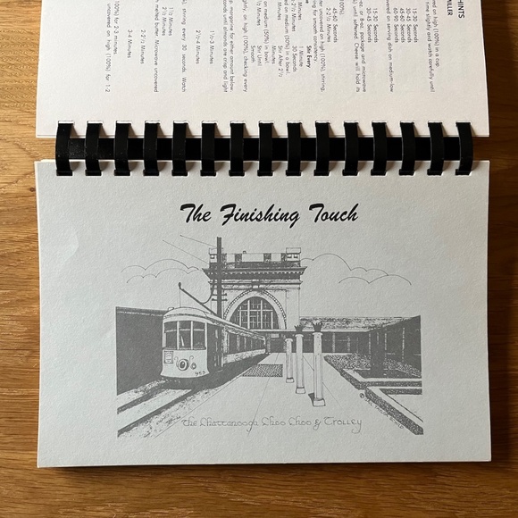 Lot of 2 Vintage Chattanooga Chew Chew Cookbooks Historic Chattanooga Tennessee - Picture 10 of 16